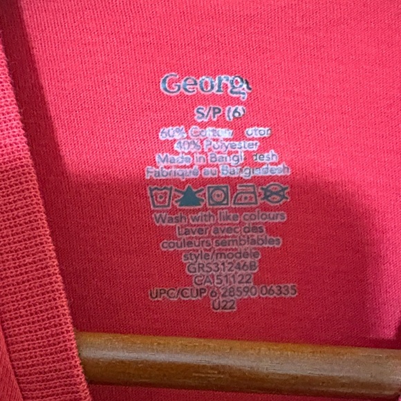 4/$20 George Red Valentine's Day Video Game Controller T-Shirt, size 6 - Picture 2 of 4